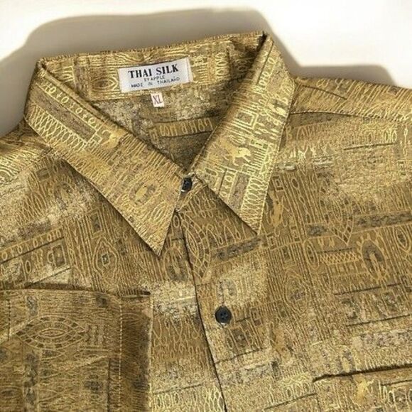 Thai Silk Button Up Short Sleeve Shirt Men Size XL Gold Lions Jacquard Weave - Picture 1 of 10